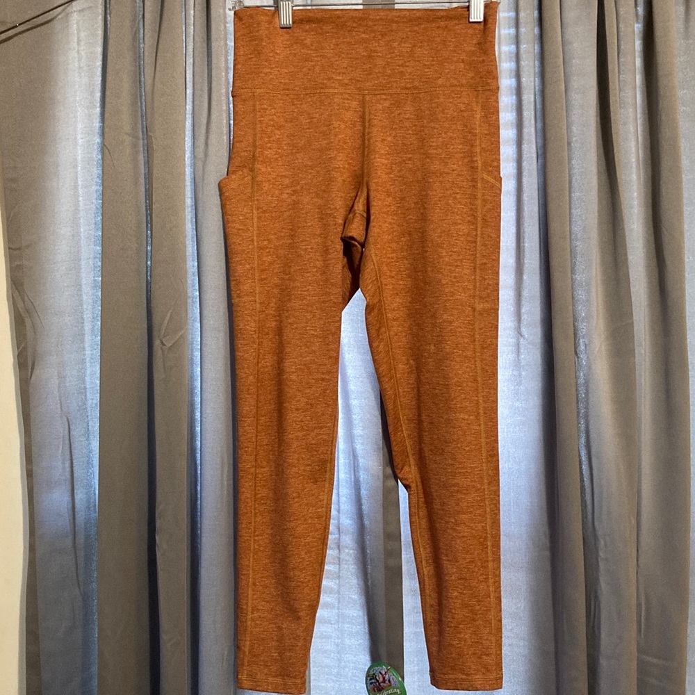 OFF LINE By Aerie Orange /Rust /Burnt High Waisted Leggings with Pockets 
SIZE L